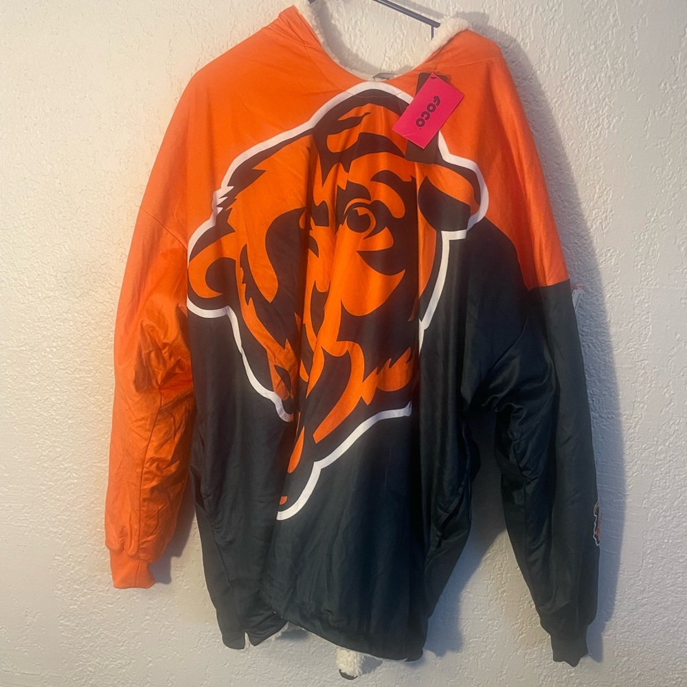 NWT FOCO NFL Team Reversible Oversized Sherpa Lined Hoodie Sweatshirt AOP Logo
